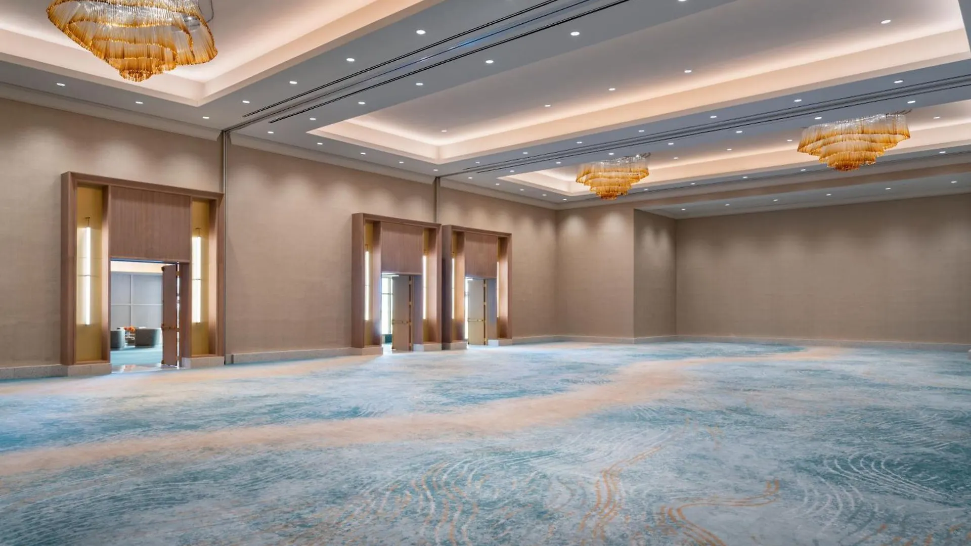 Resort San Juan Marriott y Casino Stellaris