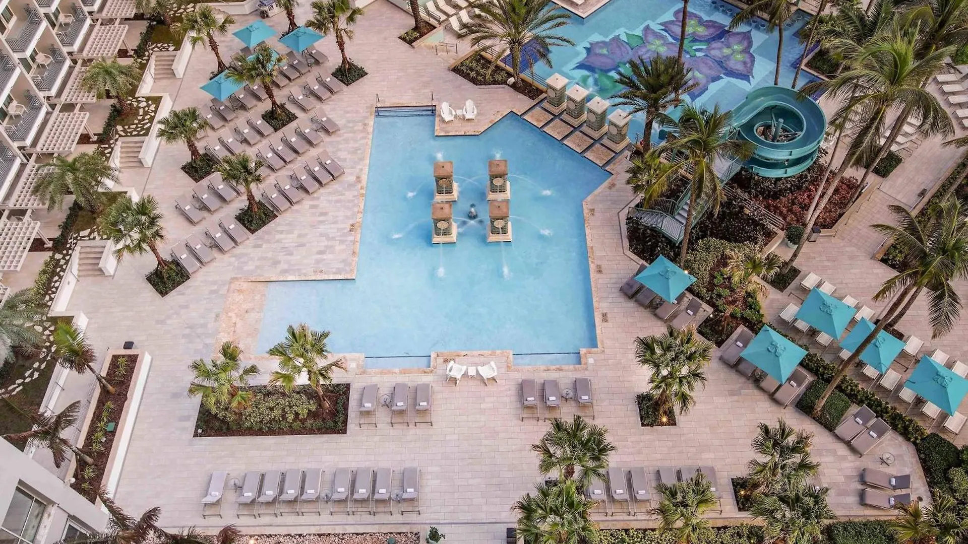 Resort San Juan Marriott y Casino Stellaris 4*,