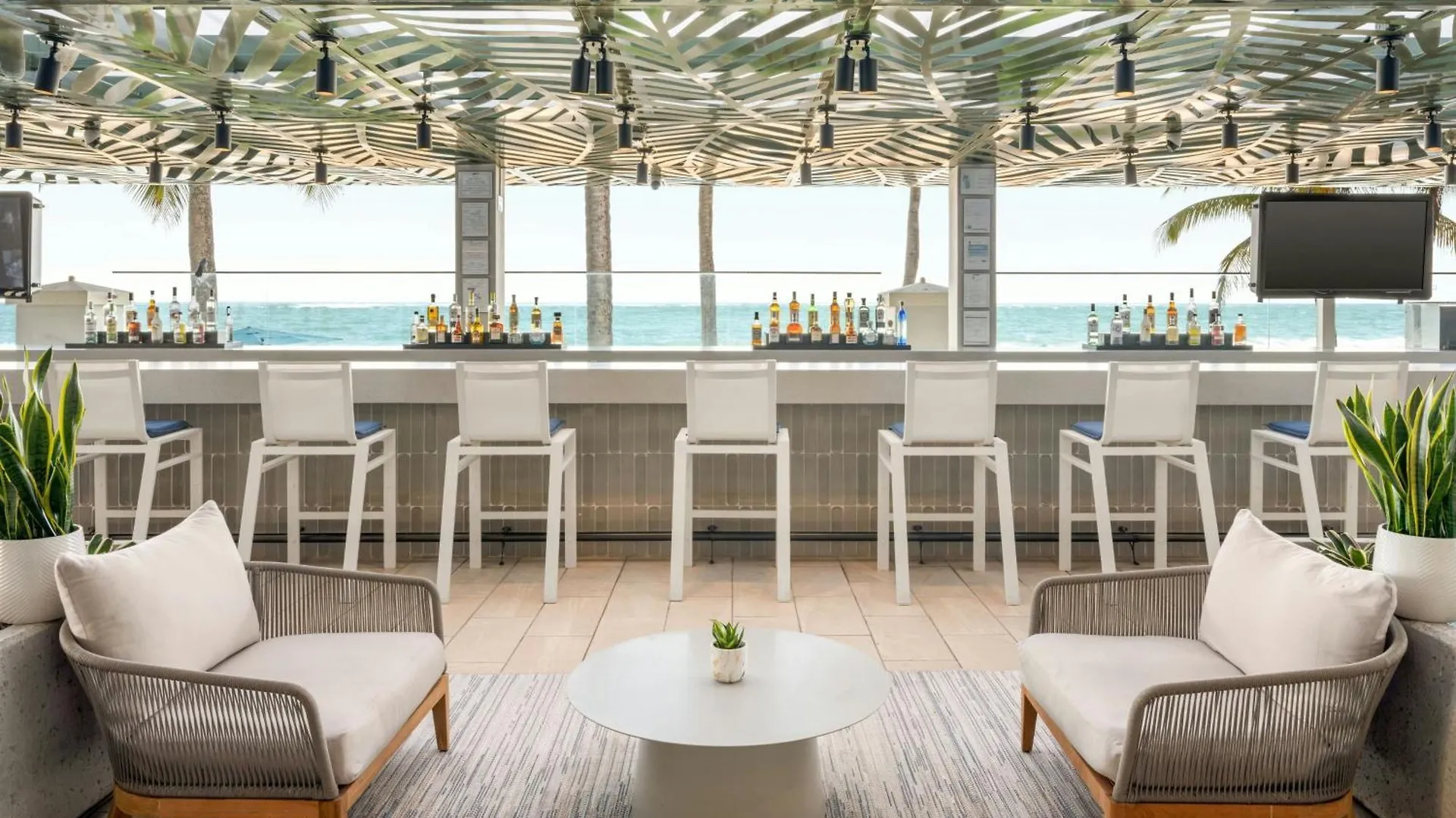Resort San Juan Marriott y Casino Stellaris Puerto Rico